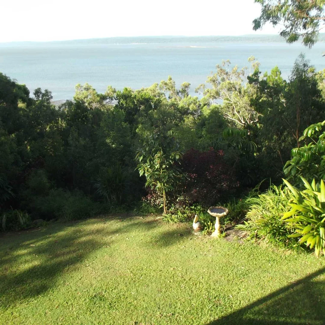 Additional image 2 of 30 Blue Waters Crescent, Macleay Island QLD 4184