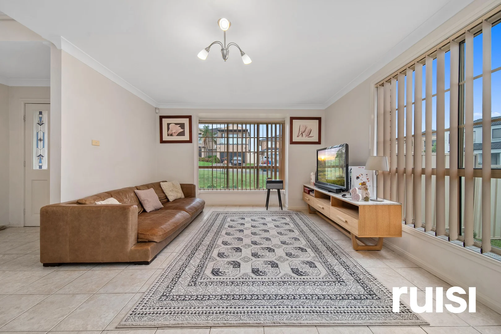 2B Spagnolo Place, Prestons NSW 2170 photo 2