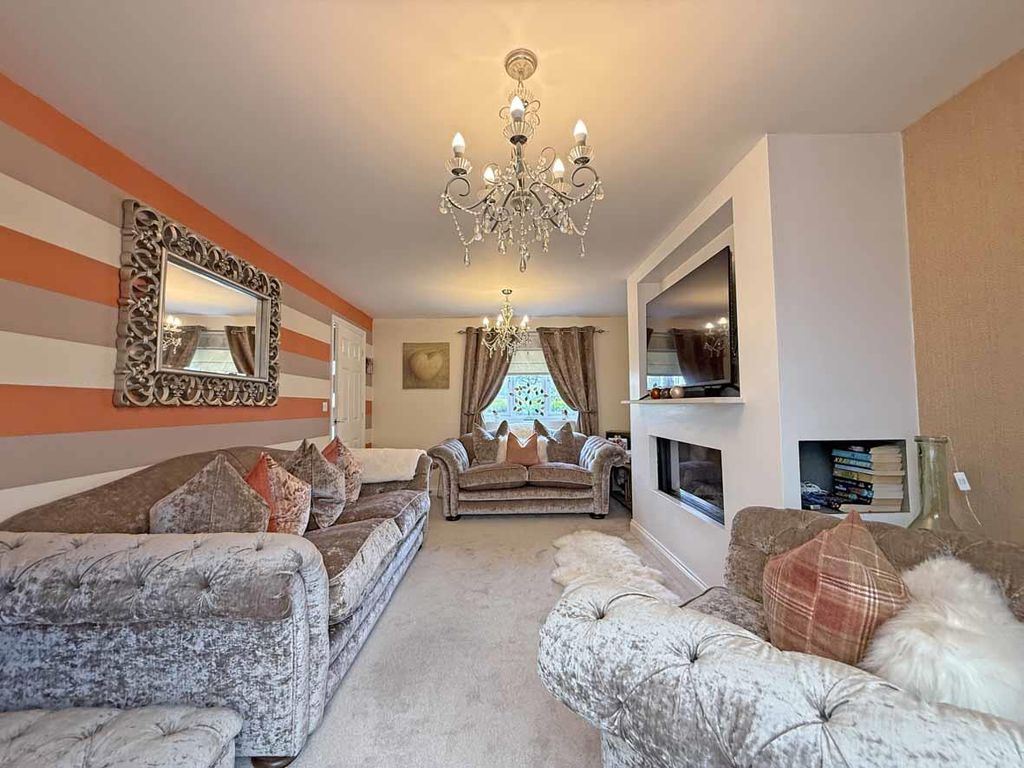 Additional image 2 of 2 bed detached house for saleFrobisher Approach, Manadon Park, Plymouth PL5