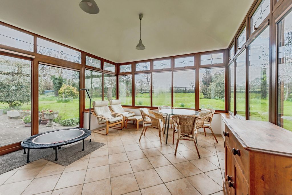 Additional image 6 of 3 bed detached house for saleAxes Lane, Redhill RH1