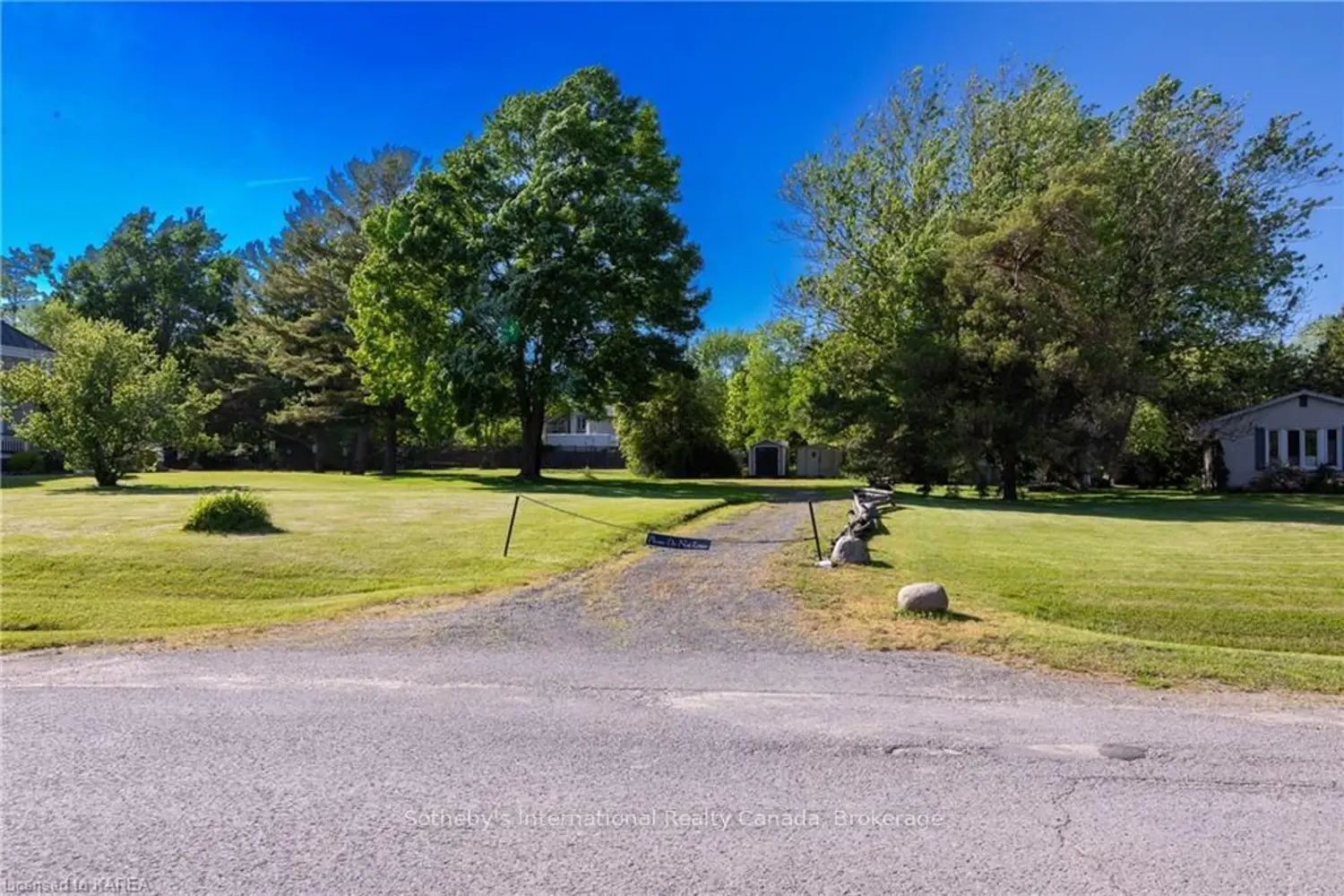 4 Starr Place photo 5