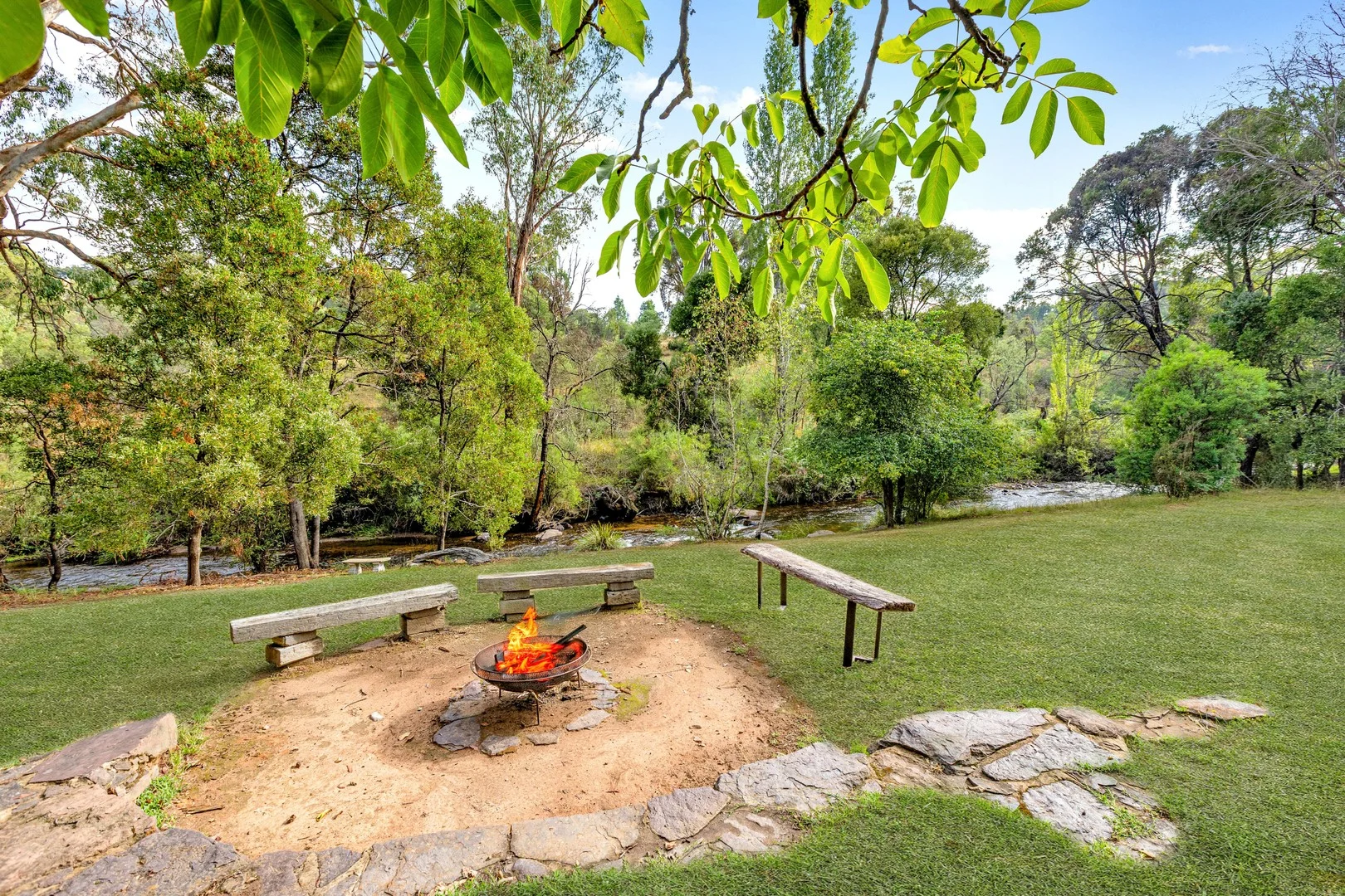 2163 Mt Buller Road, Merrijig VIC 3723