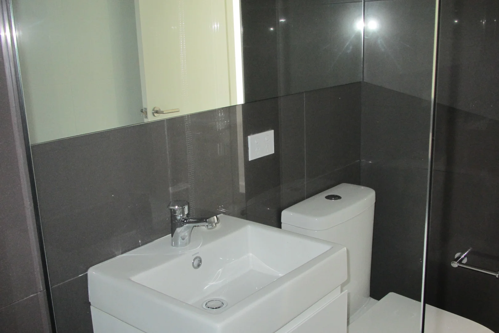 Additional image 4 of 323/121-125 Union Street, Cooks Hill NSW 2300