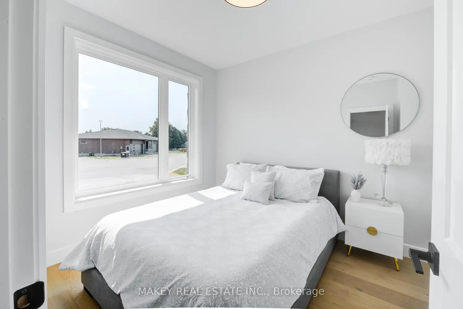 269 Pittock Park Road 21 photo 2