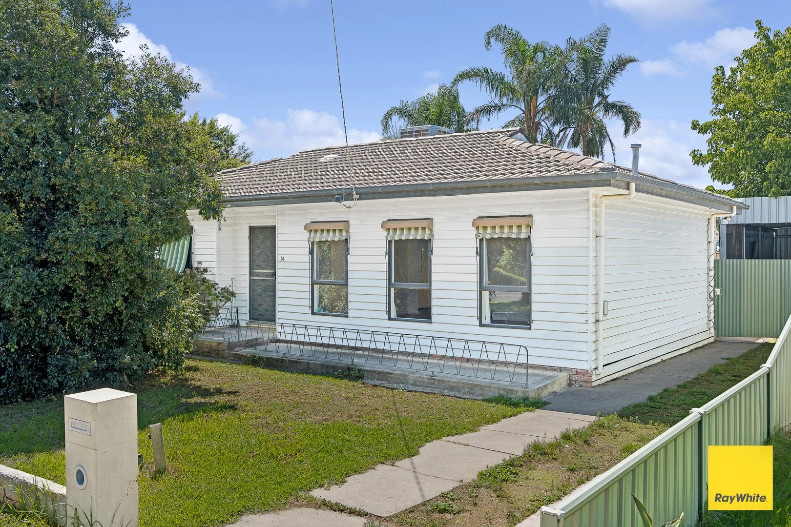 14 Scott Street, White Hills VIC 3550