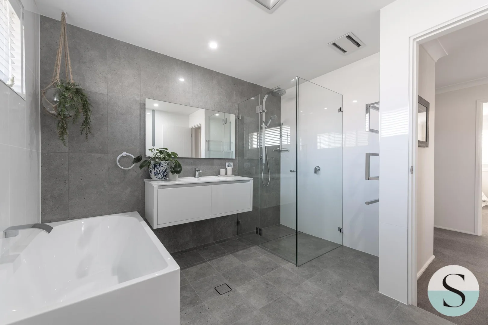 Additional image 23 of 11 Ebbtide Avenue, Caves Beach NSW 2281