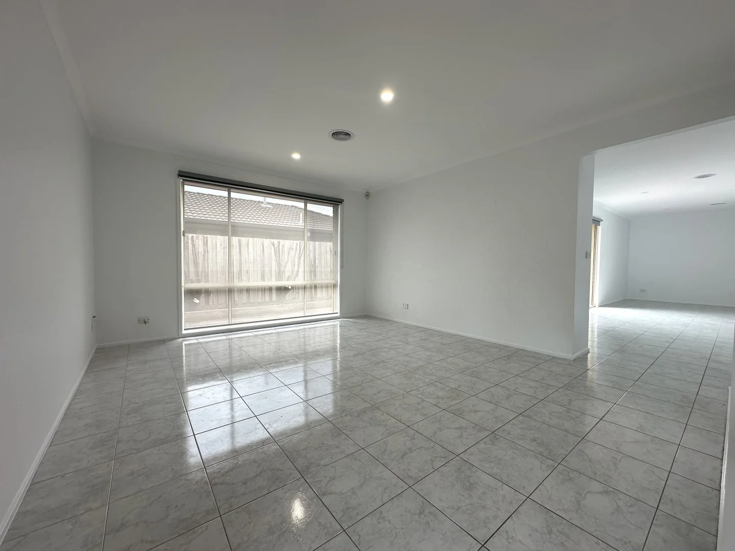 Additional image 2 of 16 Brindalee Way, Hillside VIC 3037