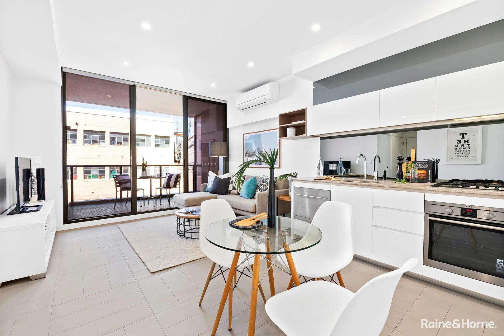 313/850 Bourke Street, Waterloo NSW 2017