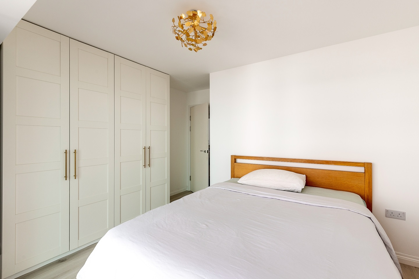 Additional image 9 of 2 Bed Flat, Dance Square, EC1V, N1 7GU