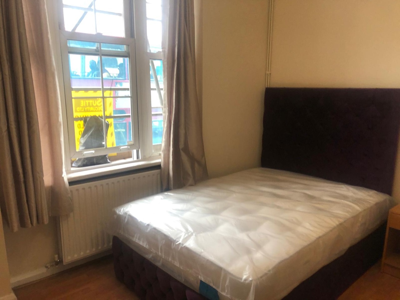 Additional image 15 of 2 Bed Flat, Tooley St, SE1, N1 7GU