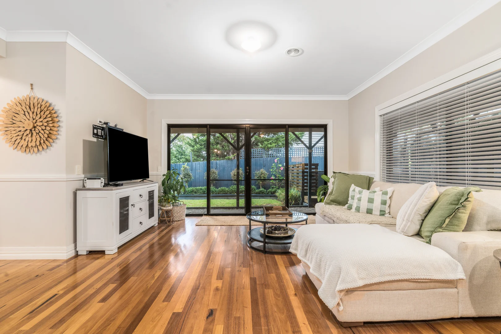 16 Pickworth Drive, Leopold VIC 3224 photo 2