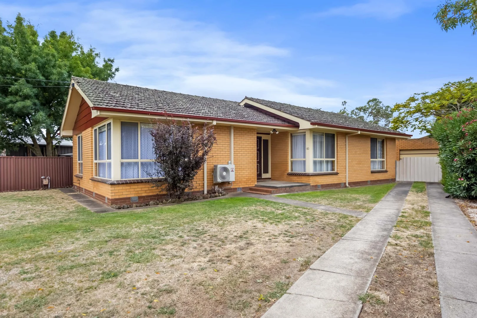 60 Lake Street, Wendouree VIC 3355