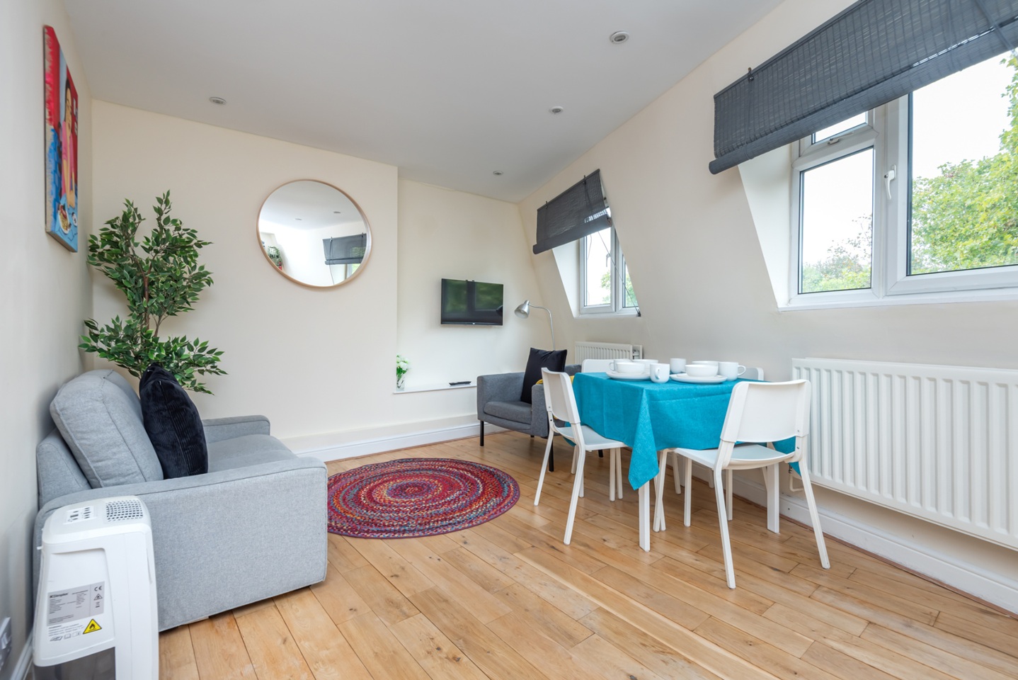 Additional image 4 of 2 Bed Flat, Falcon Road, SW11, N1 7GU