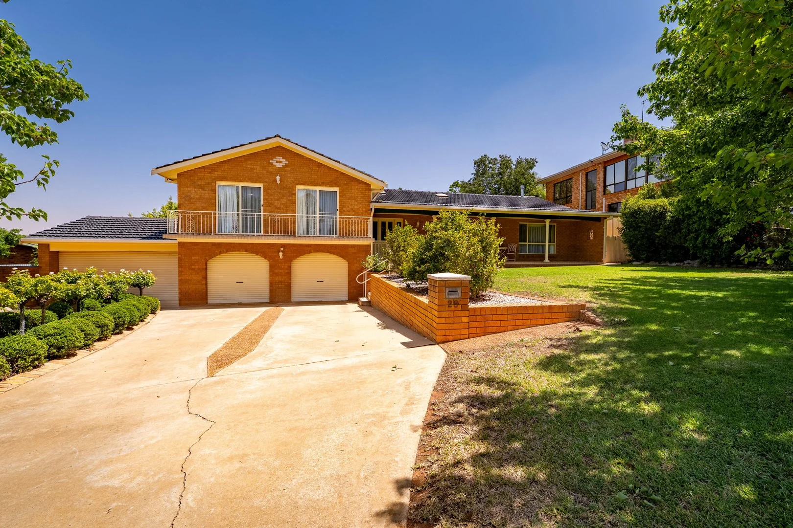 28 Holmes Crescent, Griffith NSW 2680