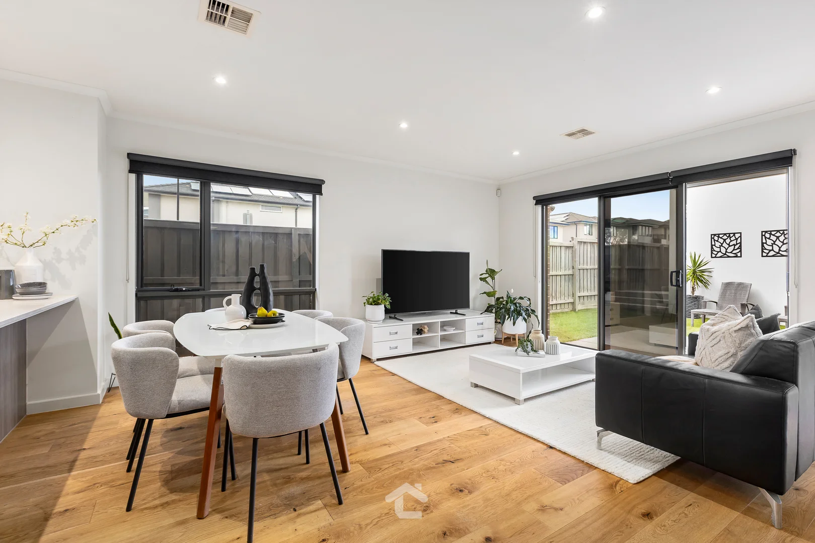 Additional image 3 of 18 Mulberry Walk, Wantirna South VIC 3152