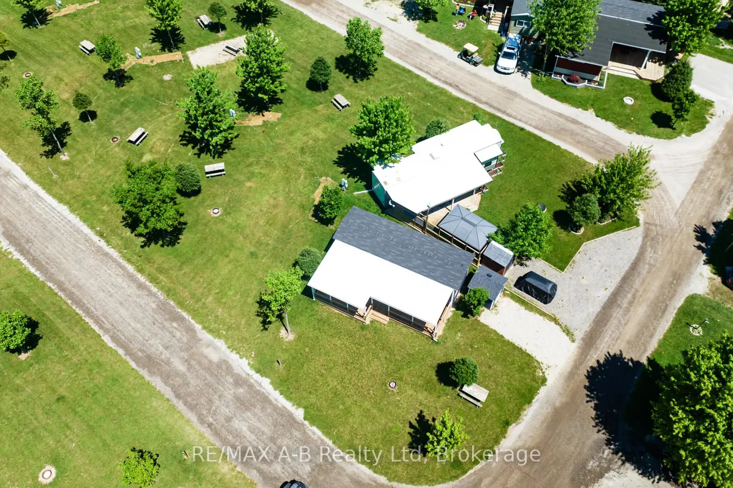 Additional image 2 of 923590 Road 92 Street 652