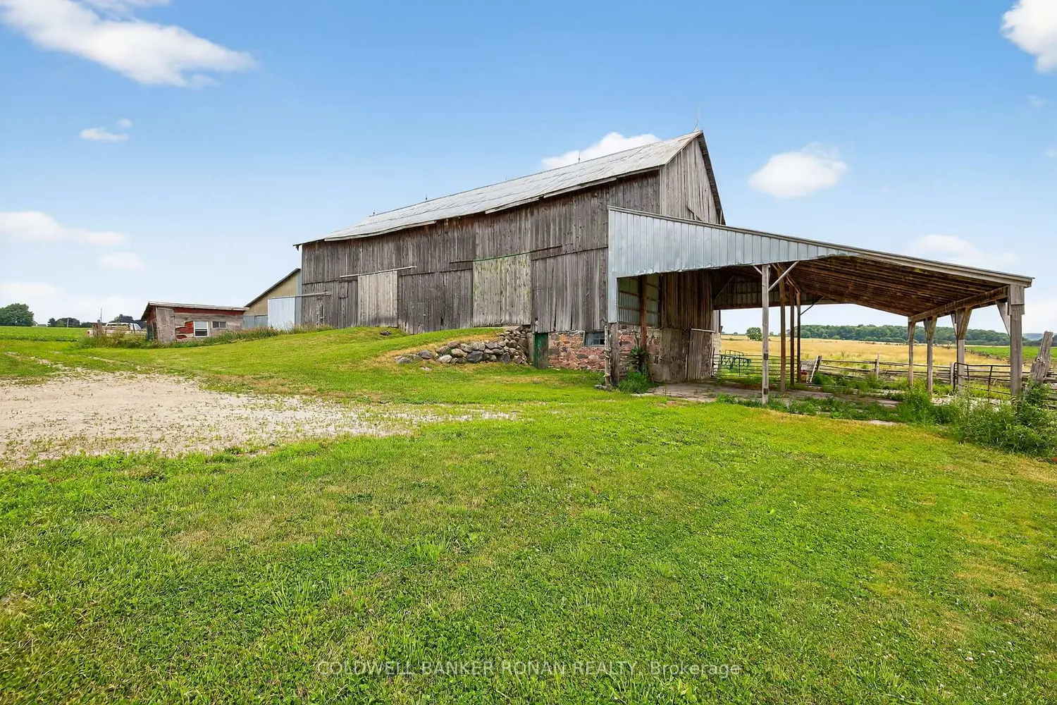 Additional image 11 of 2577 Adjala Tecumseth Townline