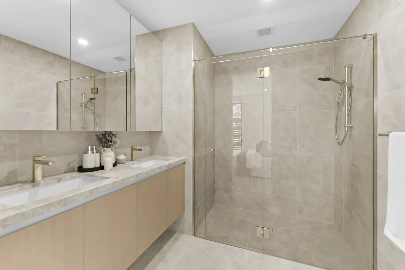 Additional image 10 of 16/19 Whitehorse Road, Blackburn VIC 3130