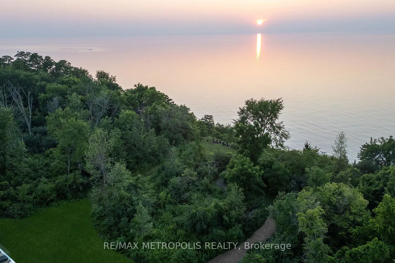 7057 Blue Coast Heights photo 5