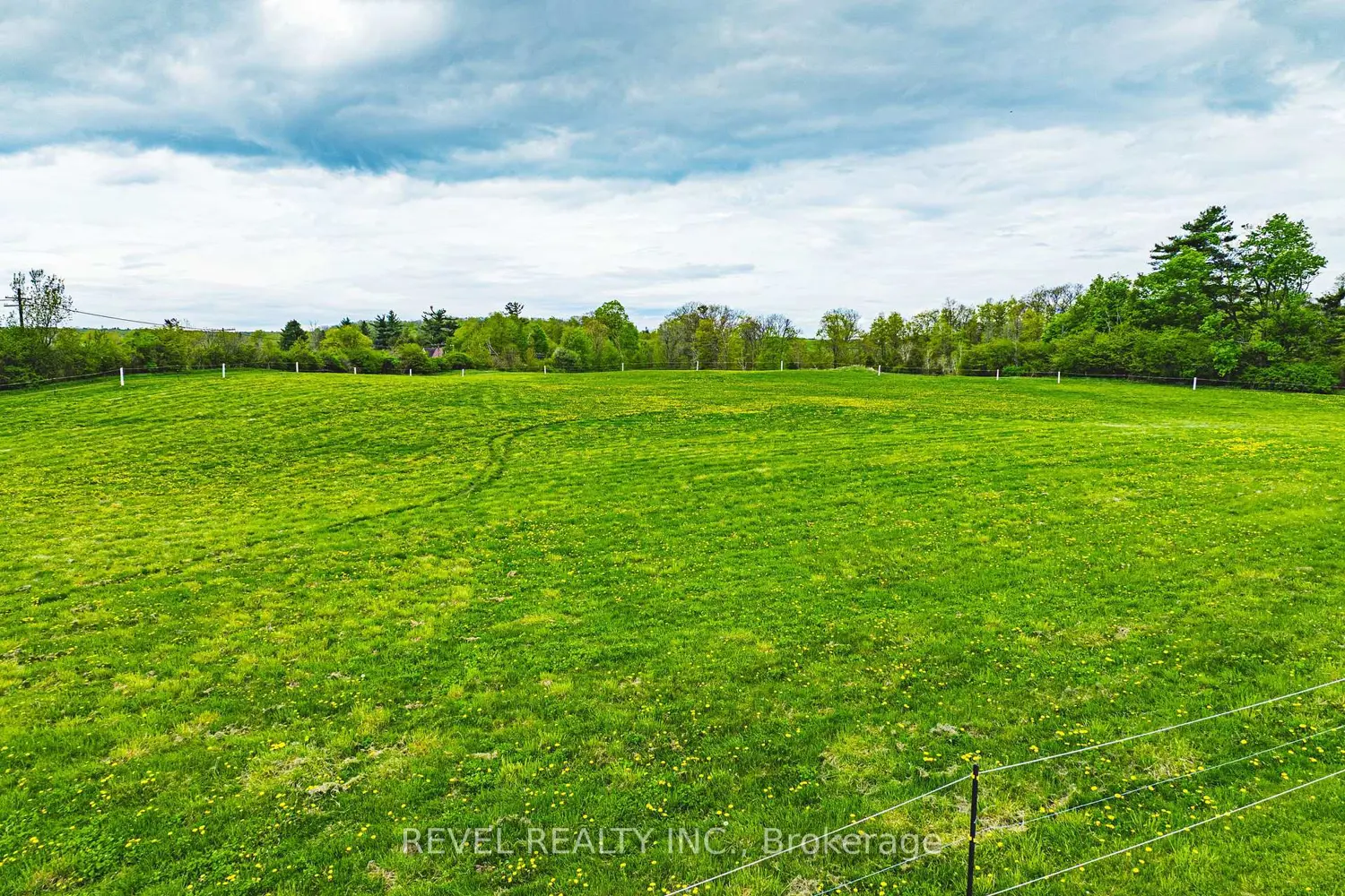 Additional image 6 of 8546 Appleby Line