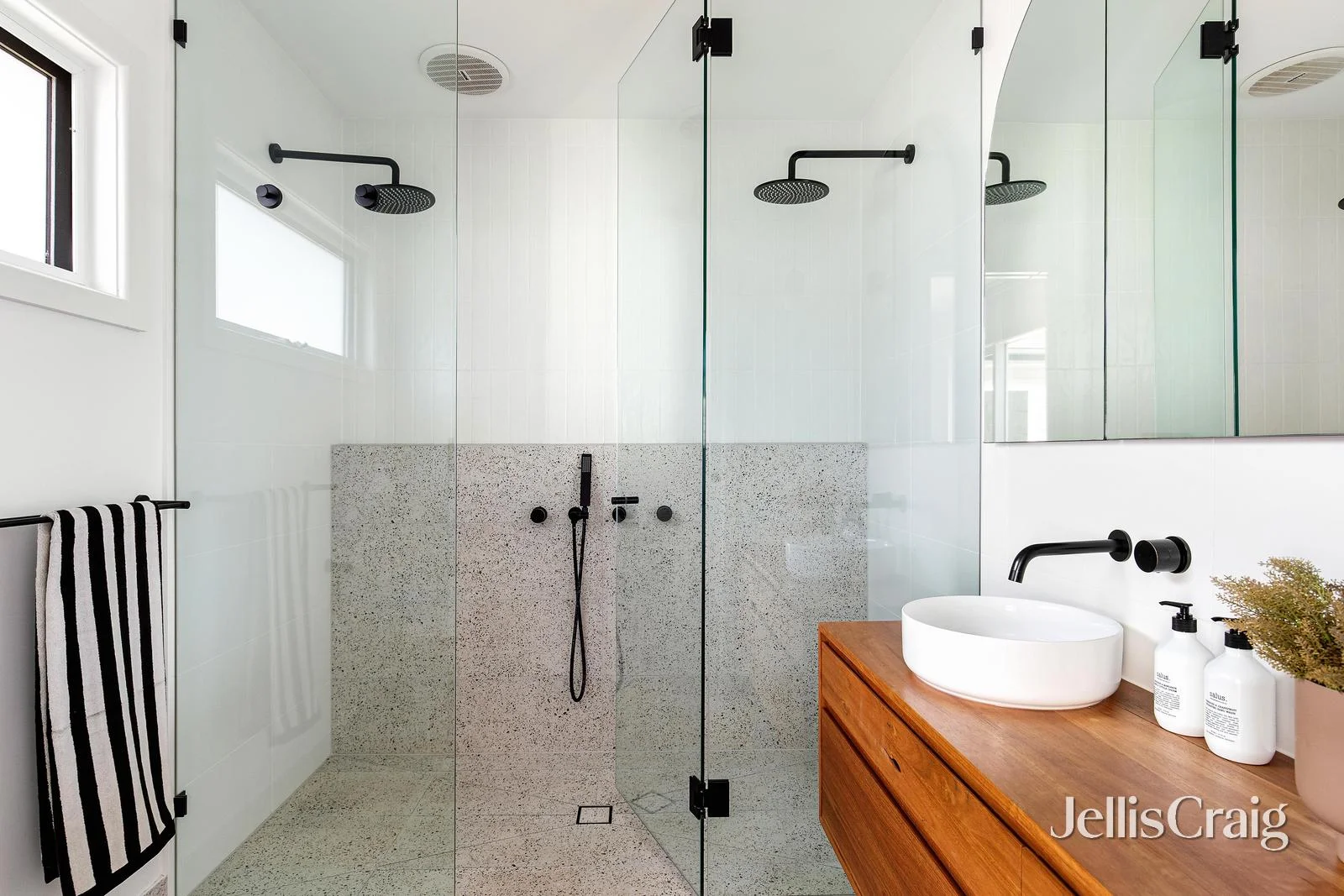 Additional image 13 of 119 Rattray Road, Montmorency VIC 3094