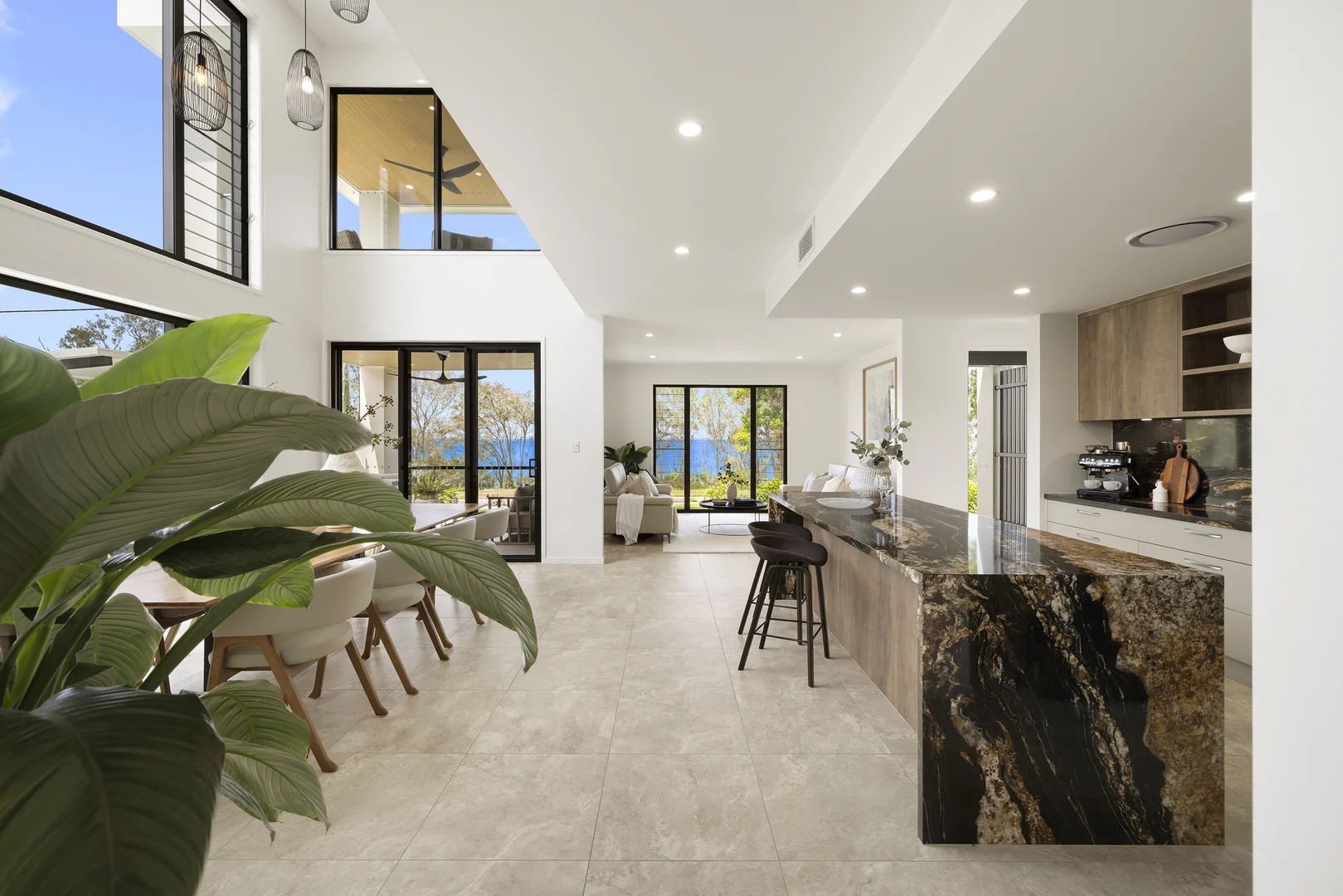 Additional image 11 of 108 Esplanade, Point Vernon QLD 4655