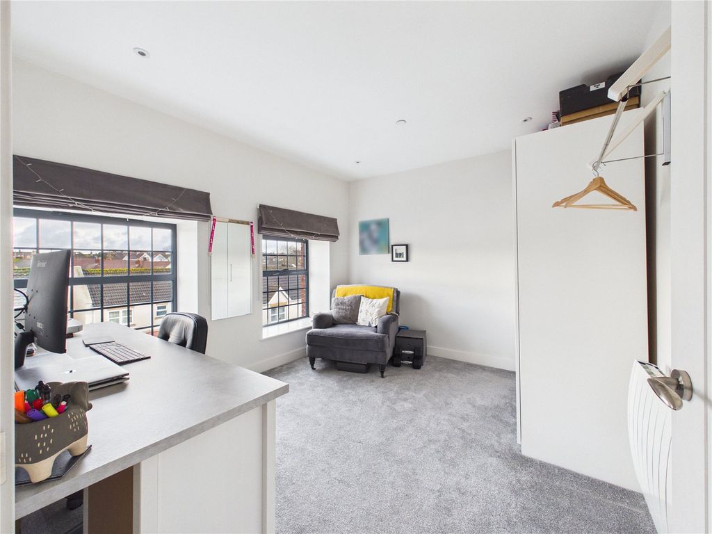Additional image 11 of 2 bed flat for saleDownend Road, Kingswood, Bristol BS15