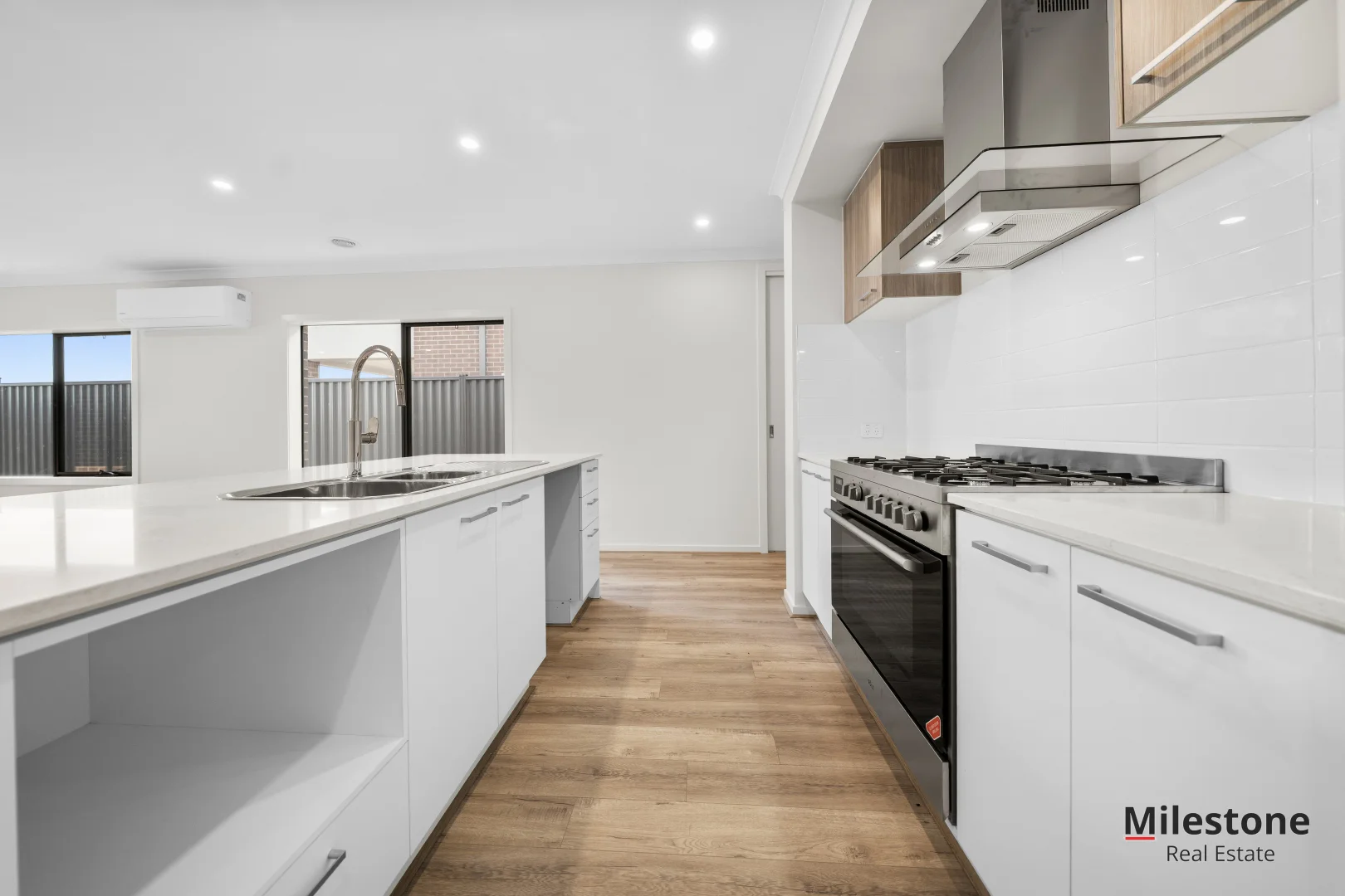 Additional image 11 of 502 Heather Grove, Clyde North VIC 3978