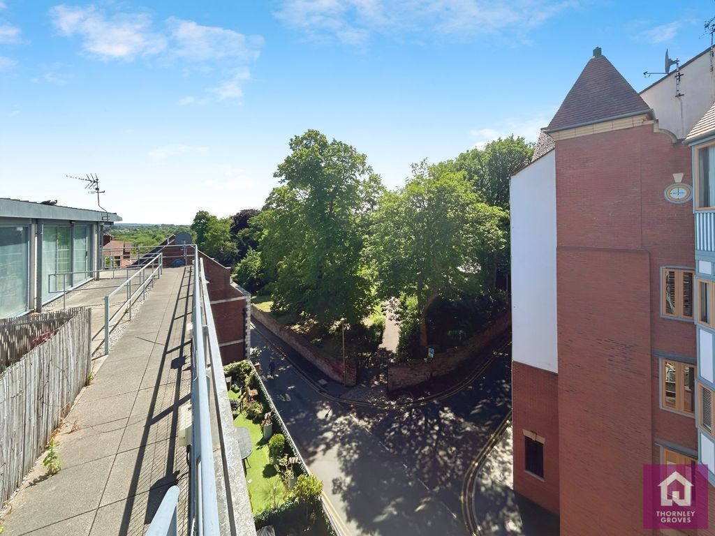 Additional image 2 of 3 bed flat for saleAlexander Court, Dee Lane, Chester, Cheshire CH3