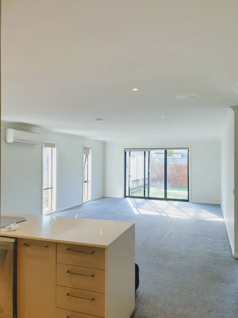 Additional image 4 of 6 Green Crt, Burnside Heights VIC 3023