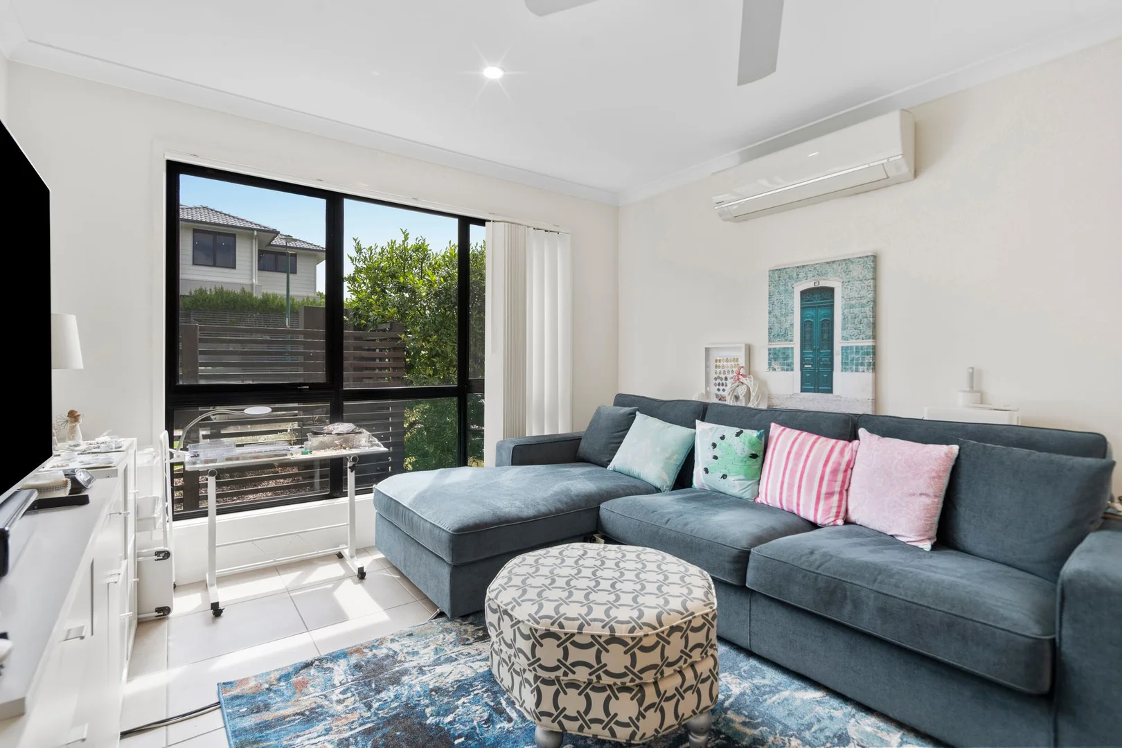 2/2 Angela Way, Pimpama QLD 4209 photo 4