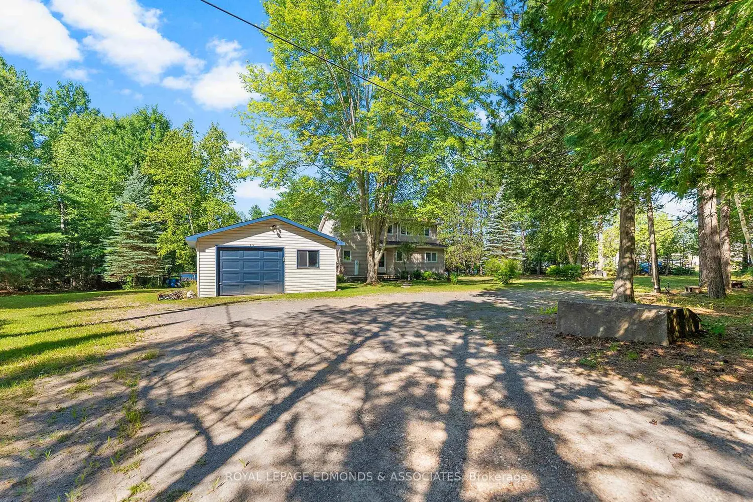 36 Crescent Drive photo 2