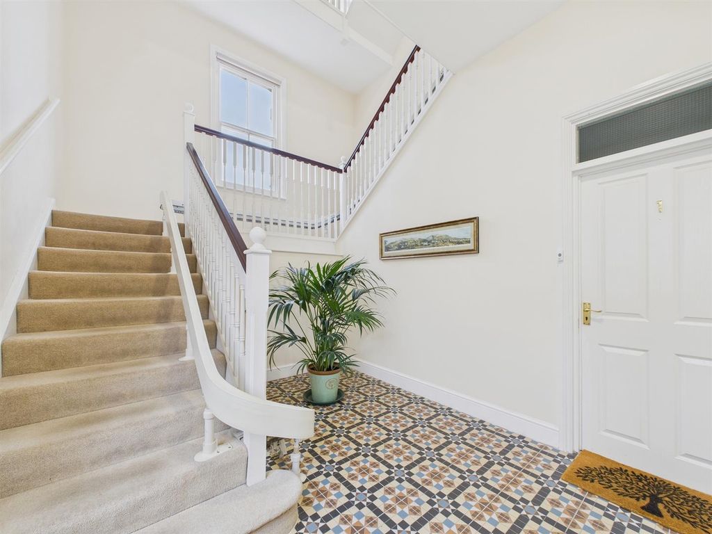 Additional image 5 of 2 bed flat for saleComo Road, Malvern WR14