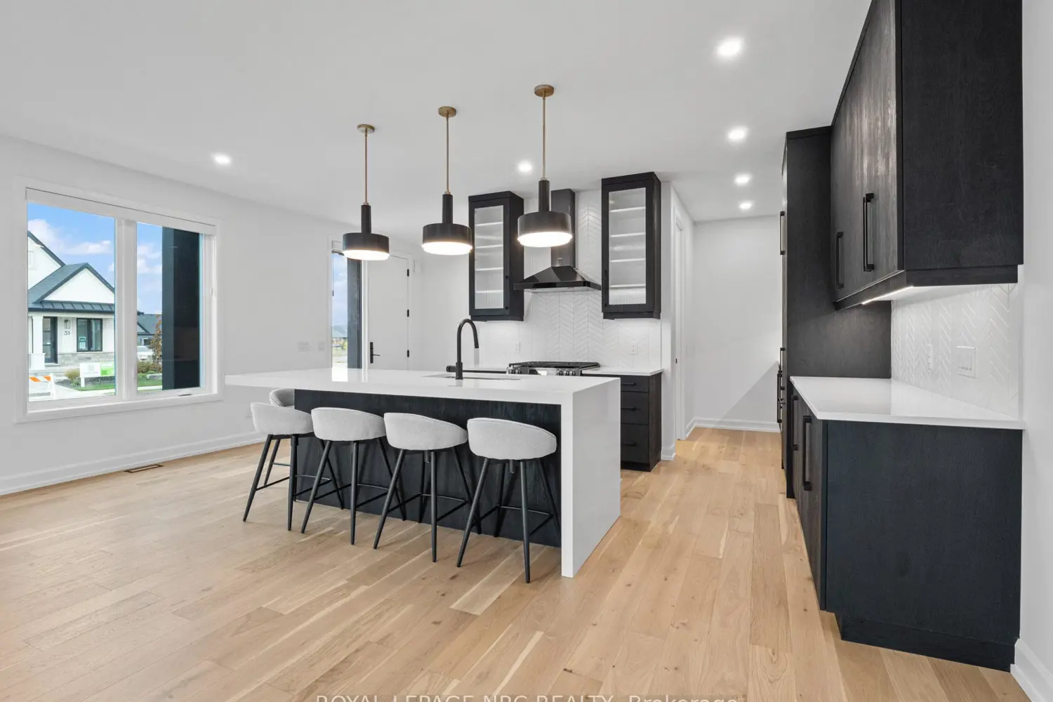 Additional image 8 of 200 Klager Avenue