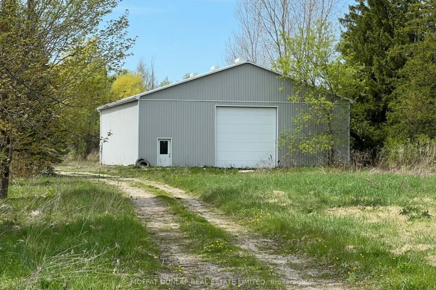 Additional image 2 of 8370 Wellington Road 24