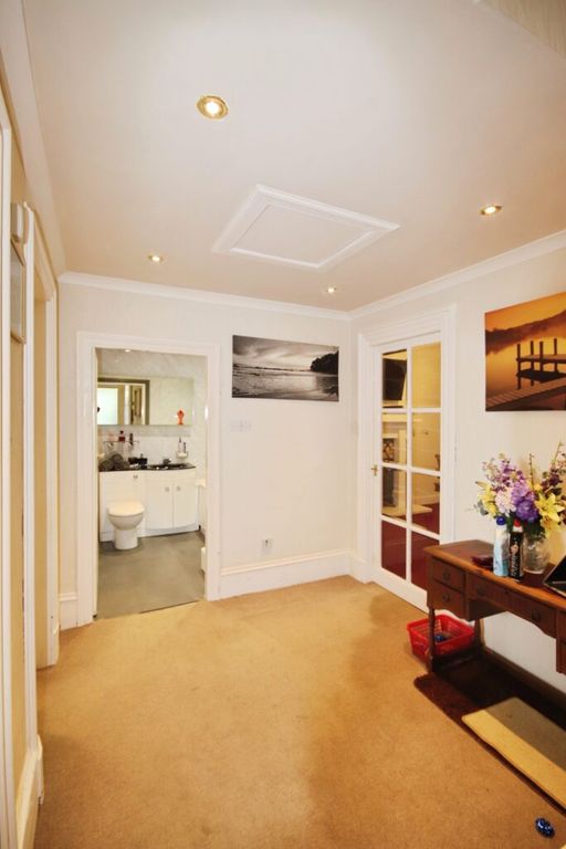 Additional image 6 of 3 bed flat for sale1 Crichton Road, Rothesay PA20