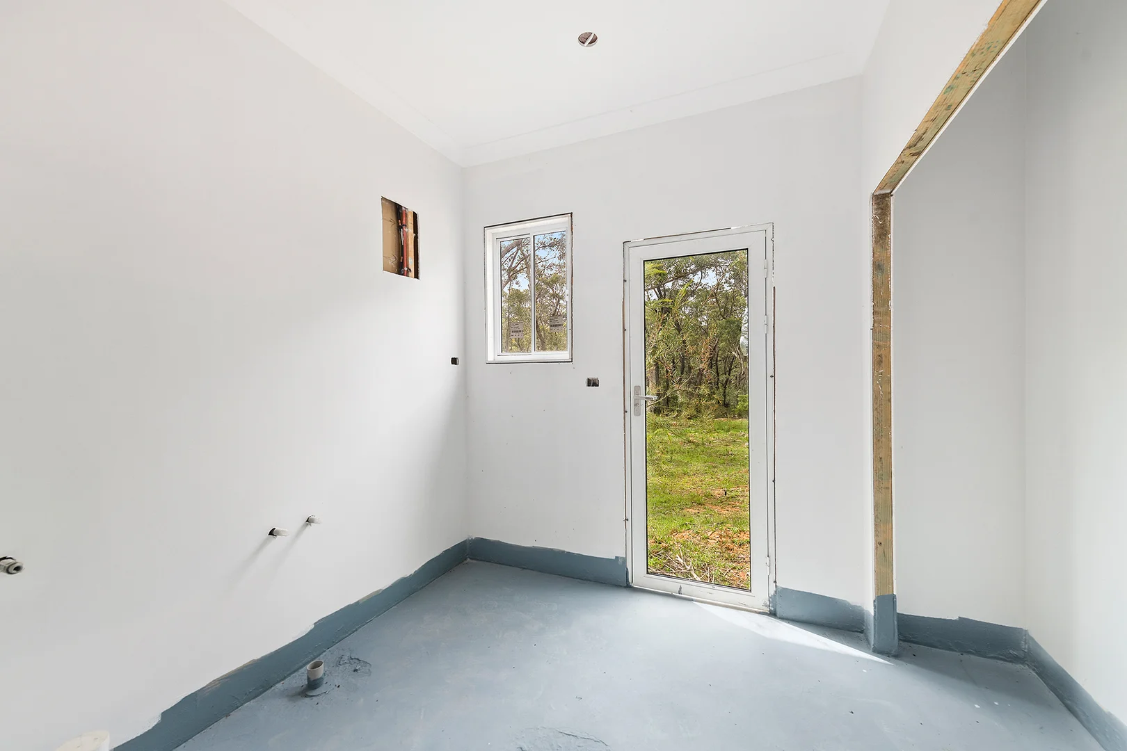 Additional image 12 of 17 London Pl, Hill Top NSW 2575