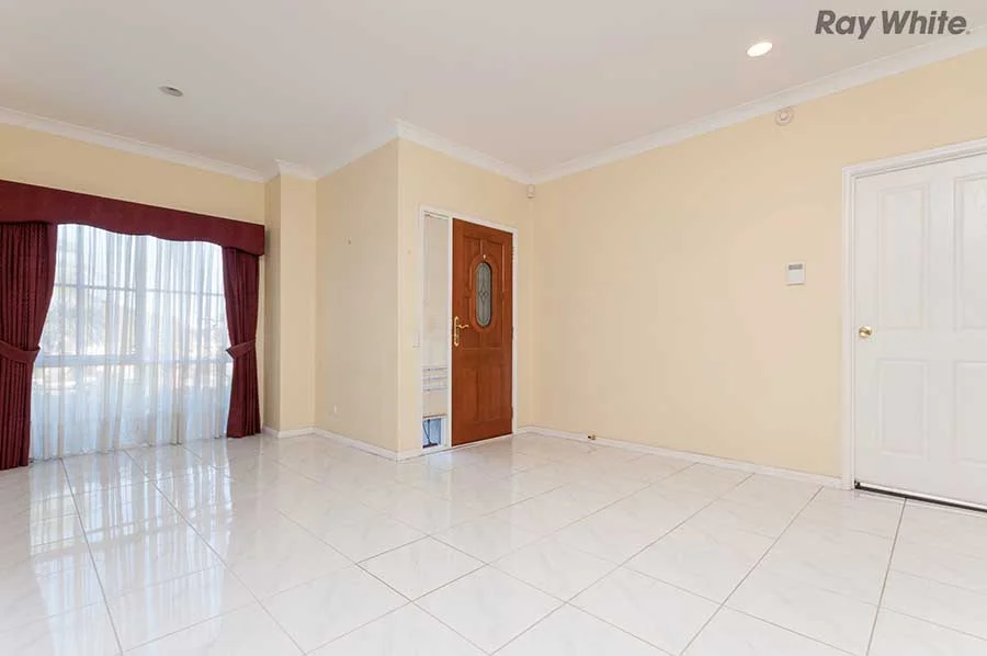 Additional image 3 of 11 Maitland Place, Caroline Springs VIC 3023