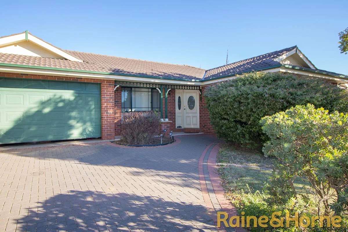 5 Grangewood Drive, Dubbo NSW 2830