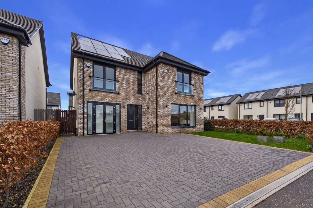 6 bed detached house for saleAbington Circle, Bishopton PA7