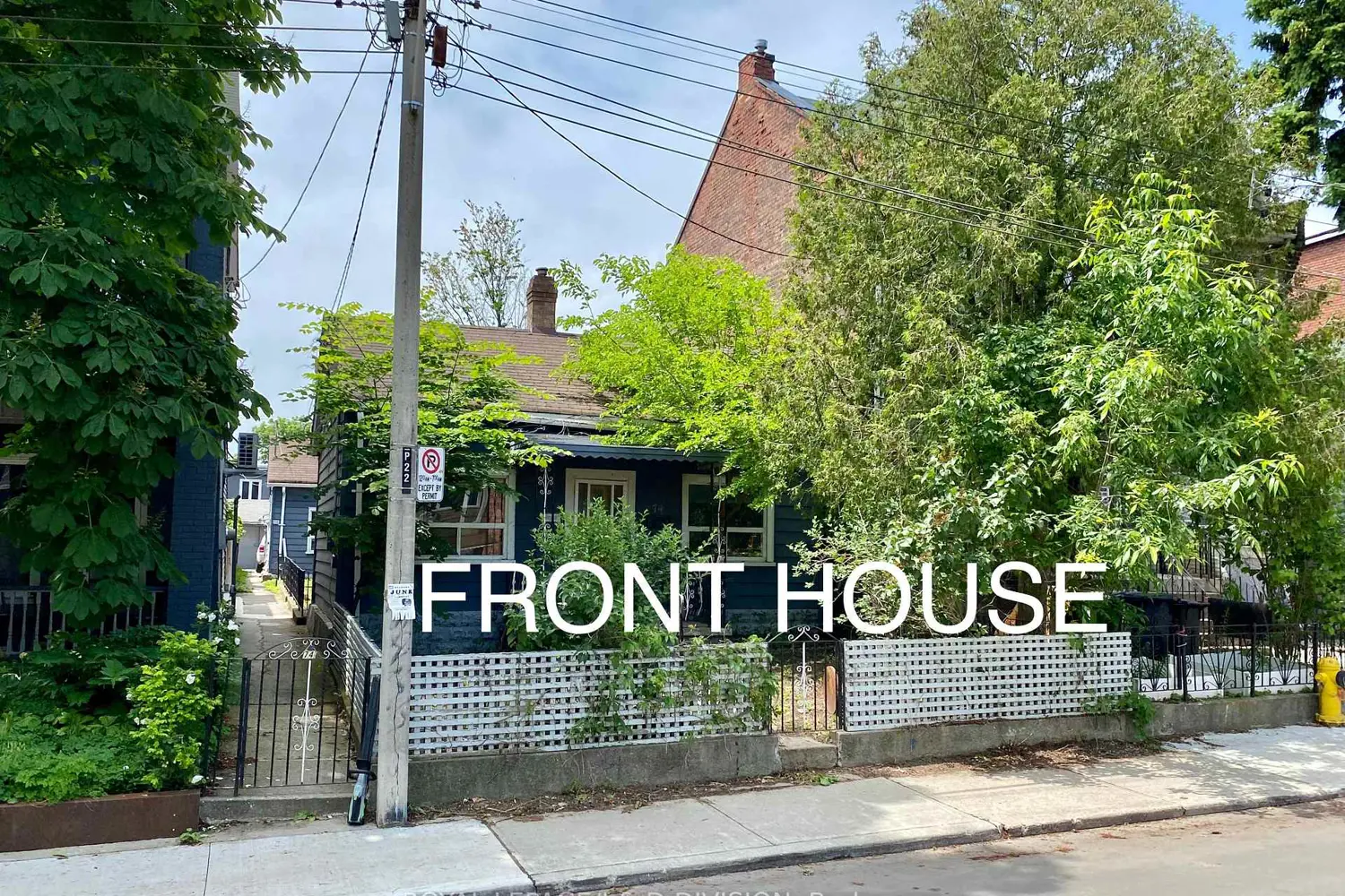 74 Markham Street photo 2
