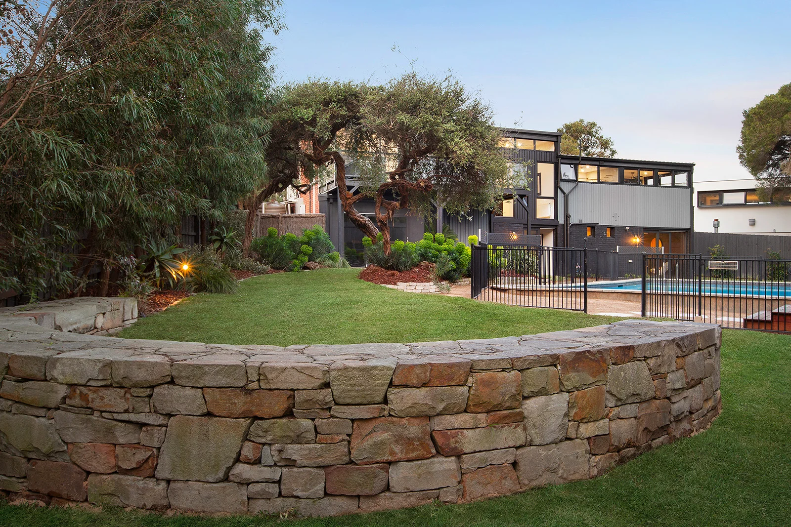 Additional image 14 of 2 Te Hongi Court, Beaumaris VIC 3193