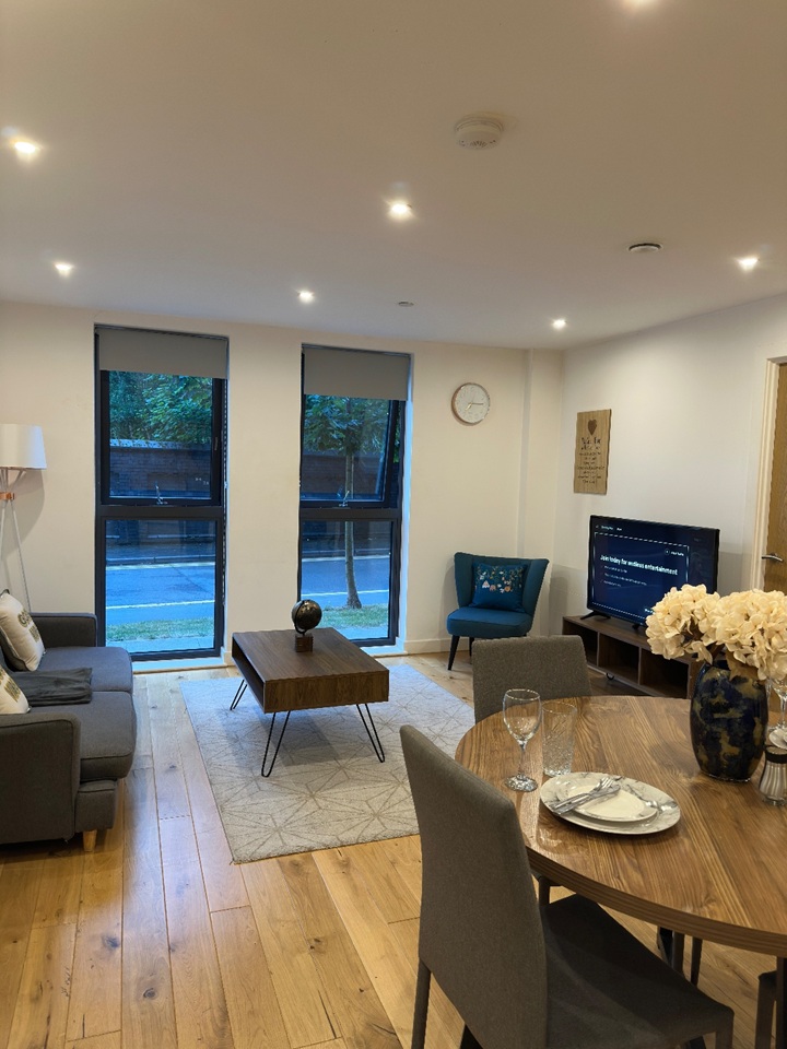 1 Bed Flat, Communication Row, B15, N1 7GU photo 2