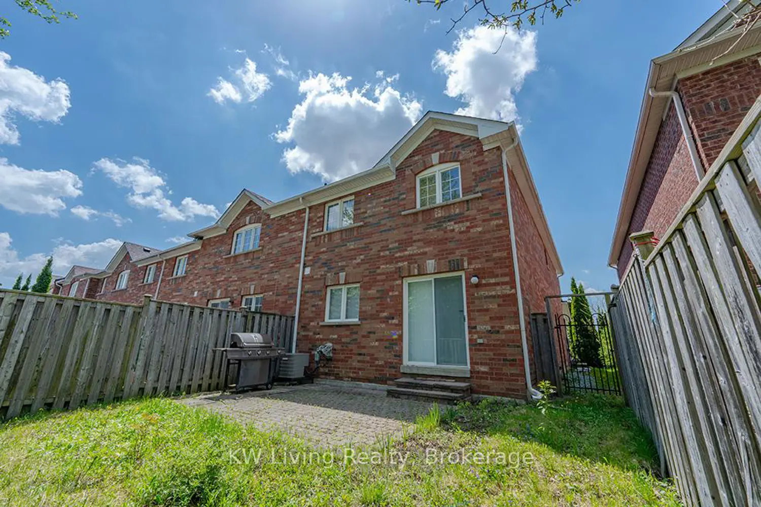 98 Matteo David Drive photo 5