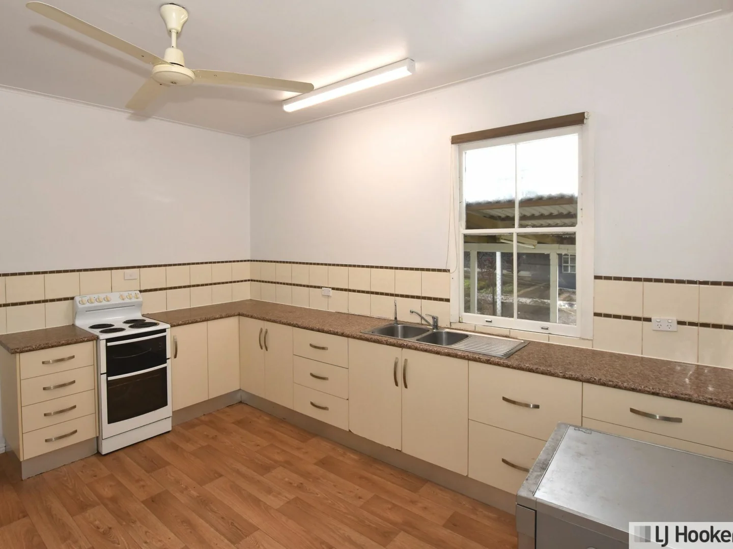Additional image 2 of 9 Brannigan Street, Tully QLD 4854