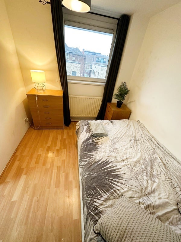 Room in a Shared Flat, Double Rooms In Brick Lane, E1, N1 7GU photo 4