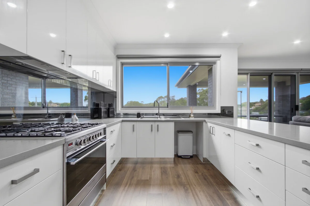 Additional image 10 of 2 Reggardo Rise, Lakes Entrance VIC 3909