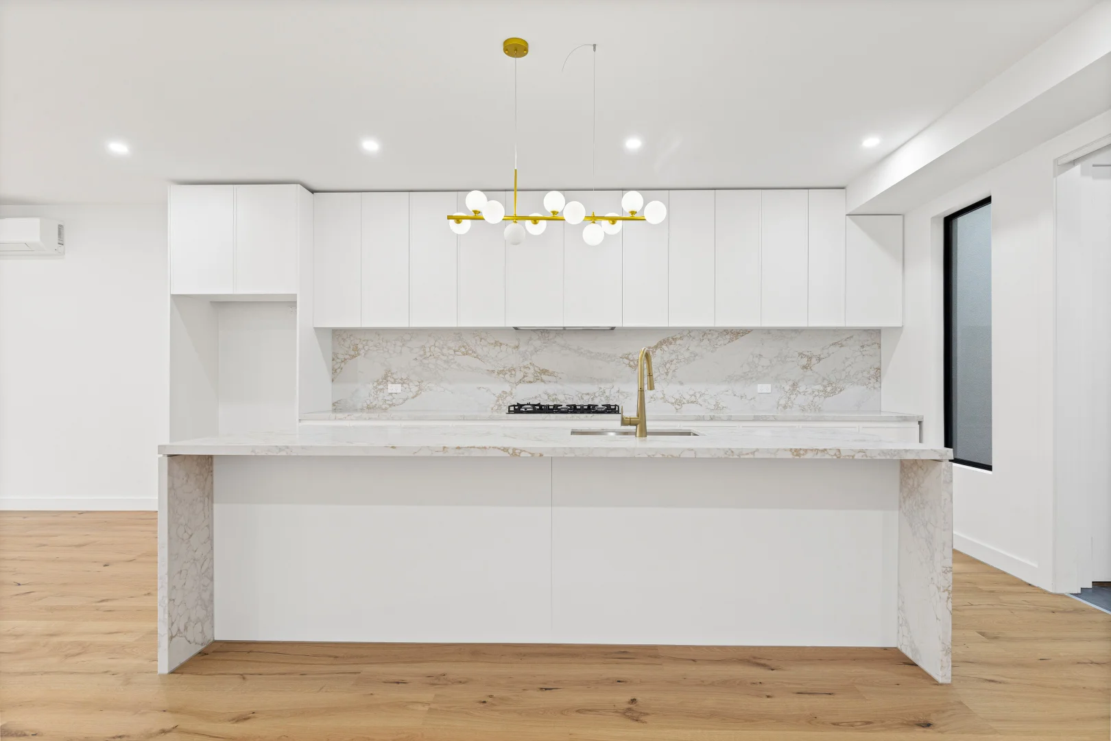 Additional image 4 of 2/20 Mirls Street, Newport VIC 3015