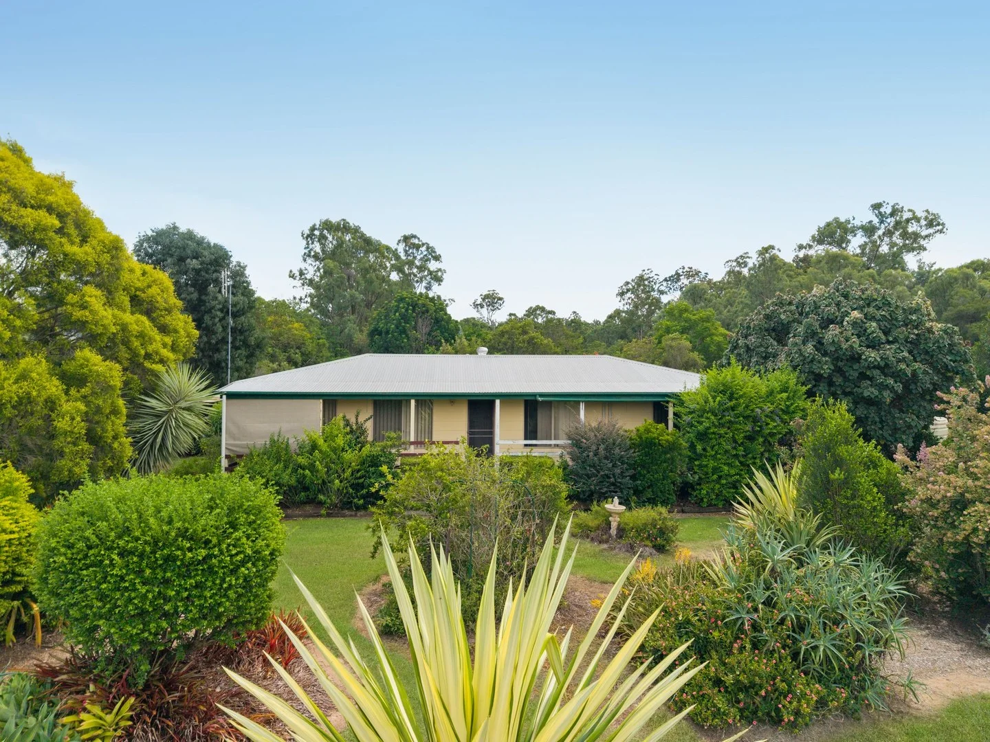 33 Jahn Drive, Glenore Grove QLD 4342