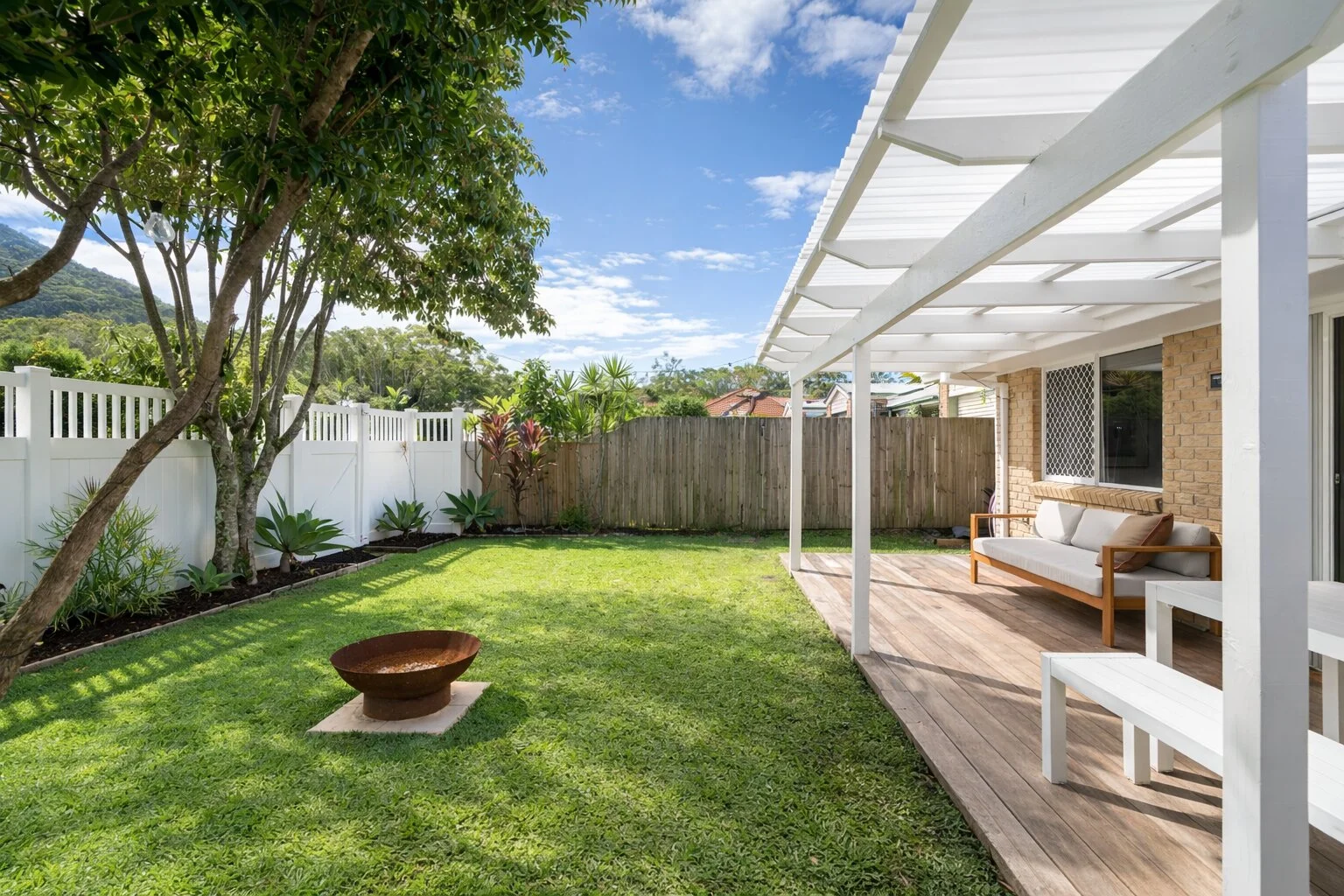 2/1 Melville Court, Mount Coolum QLD 4573